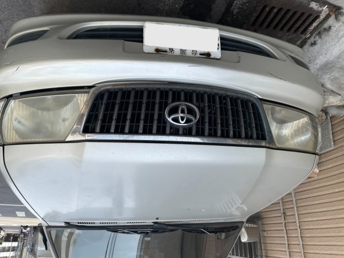 中古Toyota廂型車-車頭